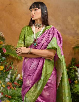 Onion pink weaving paper silk blend saree with matching paper silk blend blouse 3