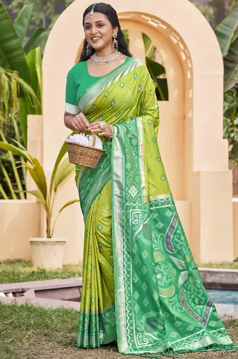 light green color pochampalli silk blend fabric ethnic woven designer partywear saree