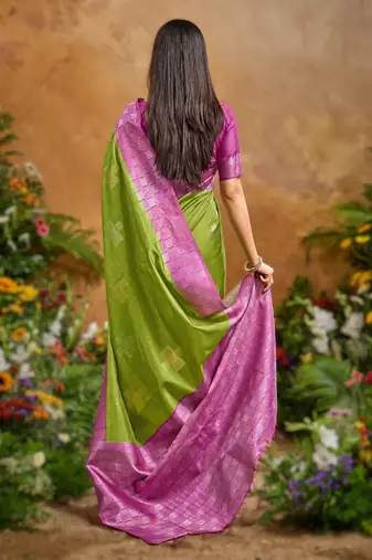 Green weaving paper silk blend saree with matching paper silk blend blouse