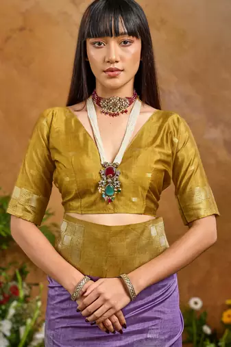 Purple weaving paper silk blend saree with matching paper silk blend blouse