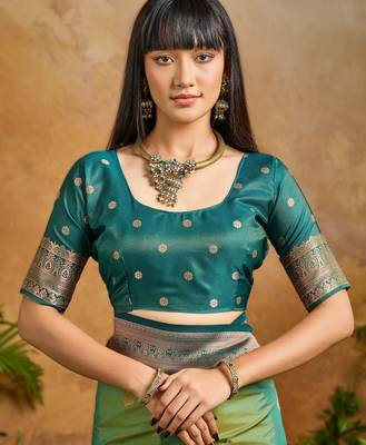 Green pure saree with matching blouse 3