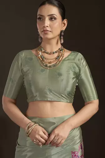 grey stylish digital printed silk blend crepe saree trendy looks