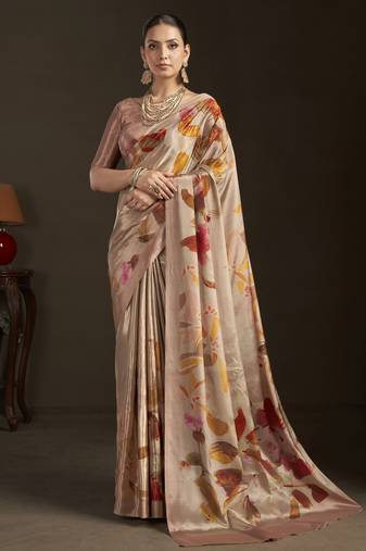 peach color stylish digital printed silk blend crepe fabric saree for trendy looks