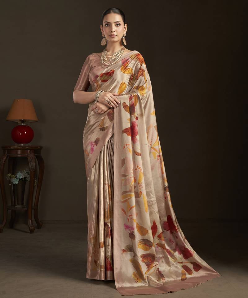 peach color stylish digital printed silk blend crepe fabric saree for trendy looks