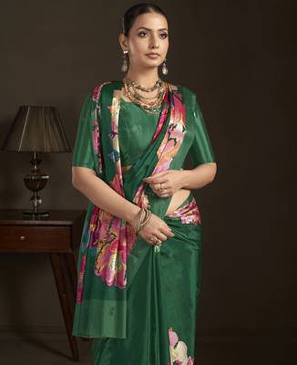 green stylish digital printed silk blend crepe saree trendy looks 3