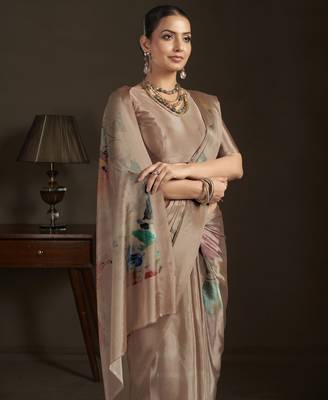 beige stylish digital printed silk blend crepe saree trendy looks 3