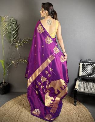 motifs zari weaving purple soft silk blend banarasi saree 2
