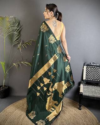 motifs zari weaving bottle green soft silk blend banarasi saree 2