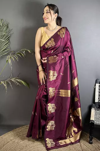 motifs zari weaving magenta soft silk banarasi saree