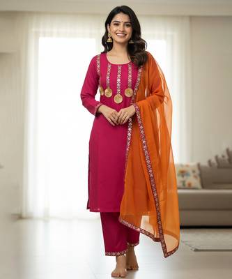 pink embroidered cotton kurta set with dupatta & pant 1