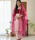 pink cotton woemsn kurta set with embroidered work