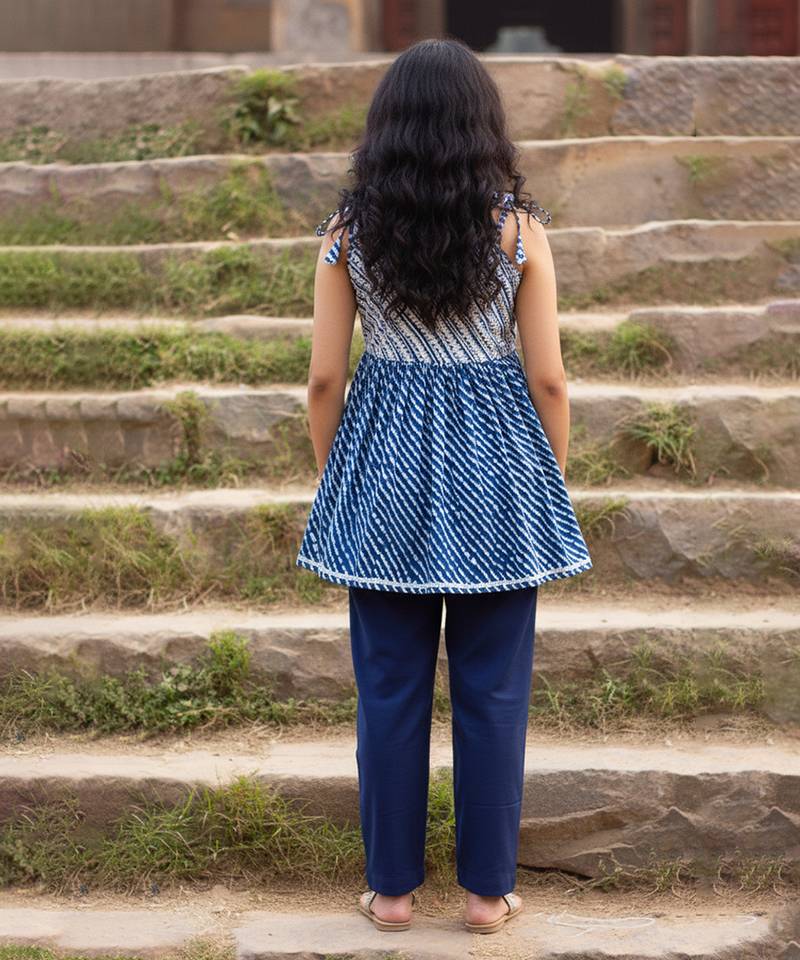 blue cotton kurta set with printed design