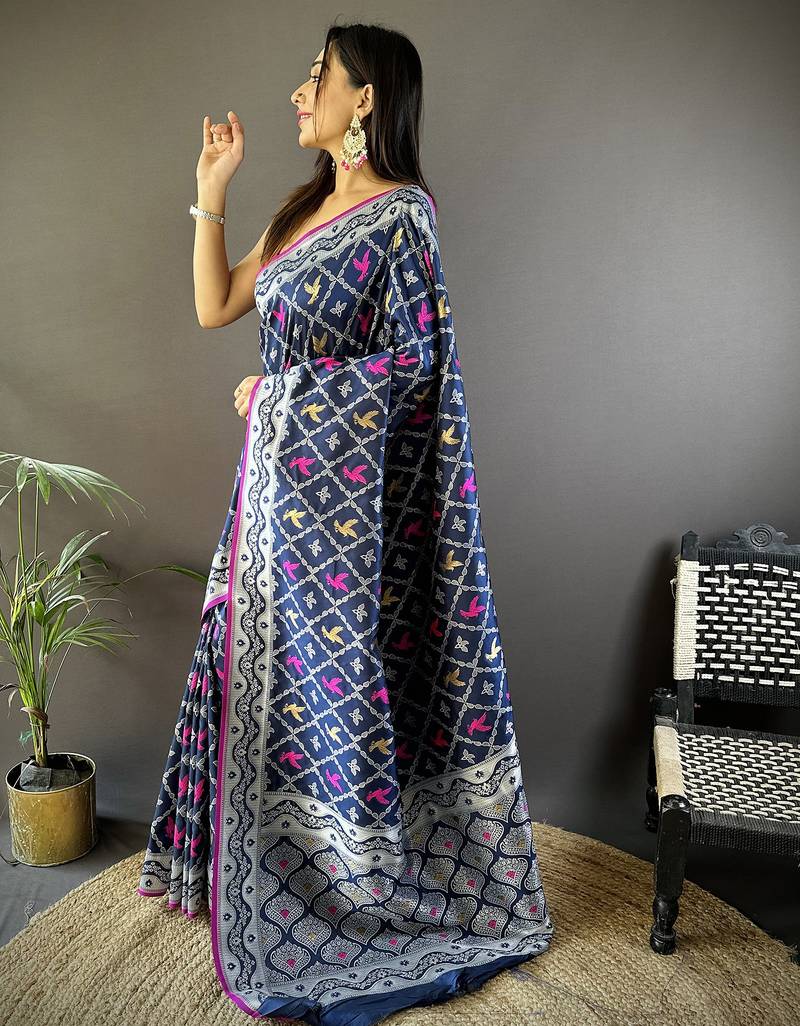 jacquard woven pattern royal blue lichi soft silk banarasi saree