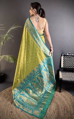 intricate motifs pista green soft silk blend banarasi saree 2