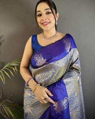 intricate zari weaving grey soft silk blend blend dharmavaram saree 2