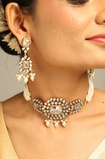 Gold-toned crystal & pearl choker