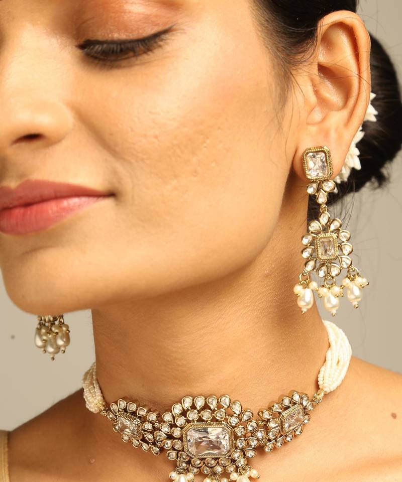 Gold-toned crystal & pearl choker