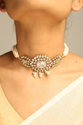 Gold-toned crystal & pearl choker 3