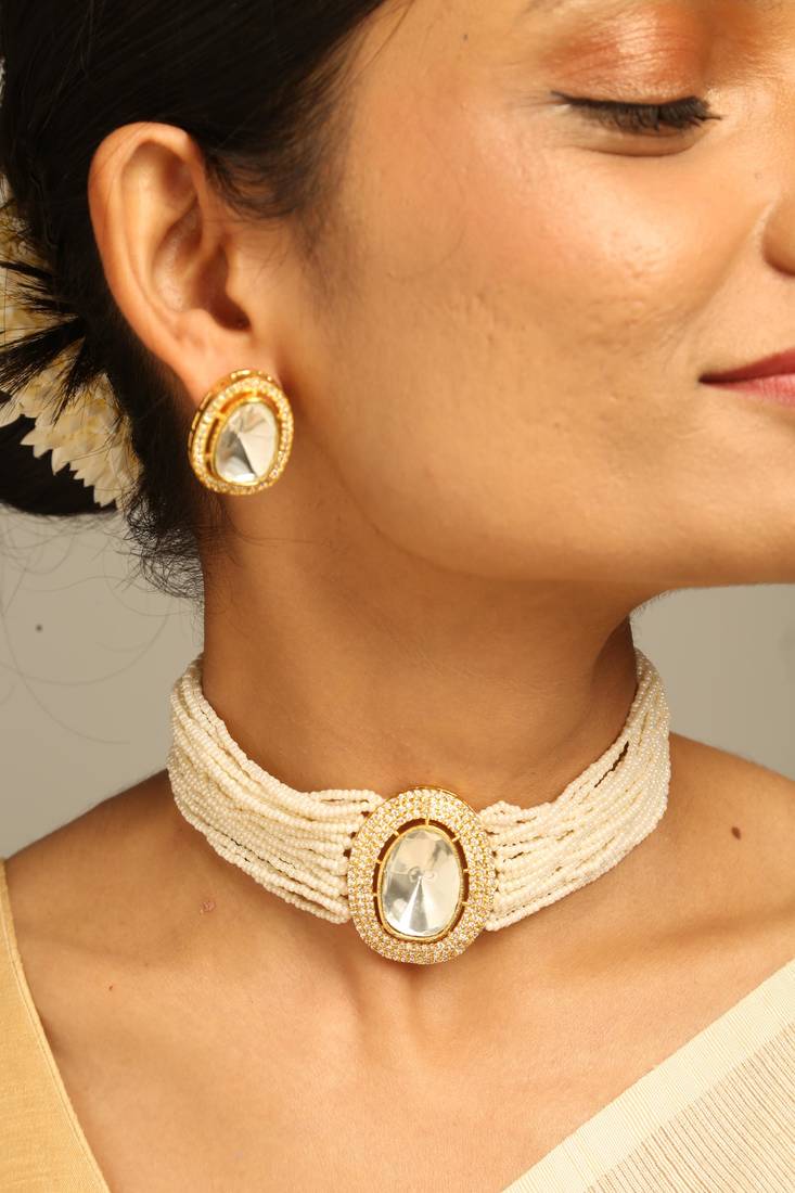 Classic polki & pearl galabandh