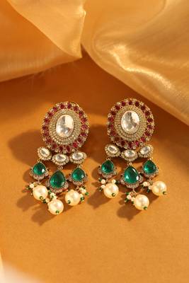 Royal emerald & kundan bridal bib set 2