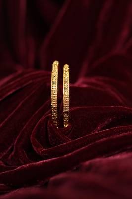 Hammered gold daily wear bangles 1