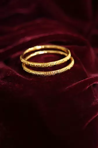 Hammered gold daily wear bangles