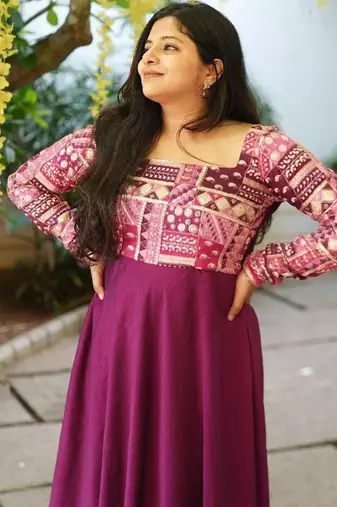 Wine anarklai kurta with chudi pants and dupatta