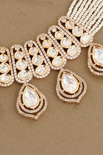 Gold plated kundan necklace set
