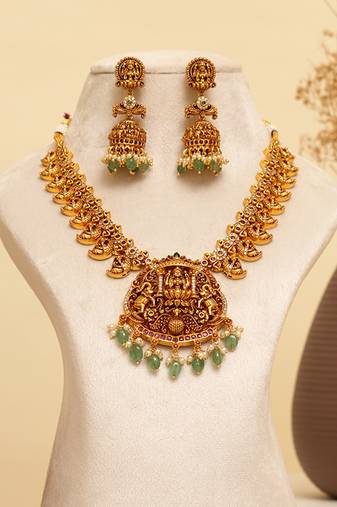 Gold plated temple necklace set