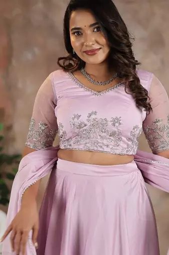 LILAC HANDEMBROIDERED BLOUSE WITH LEHENGA AND DUPATTA