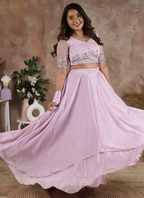 LILAC HANDEMBROIDERED BLOUSE WITH LEHENGA AND DUPATTA 4