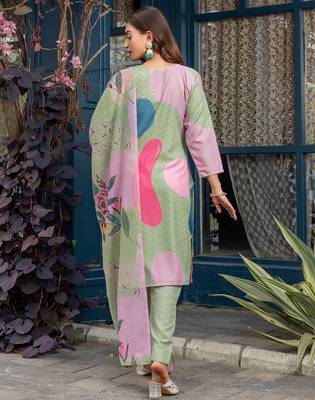 green printed cotton kurta set with dupatta 4