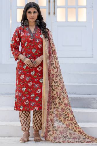 Women's red rayon printed designer kurta set with dupatta