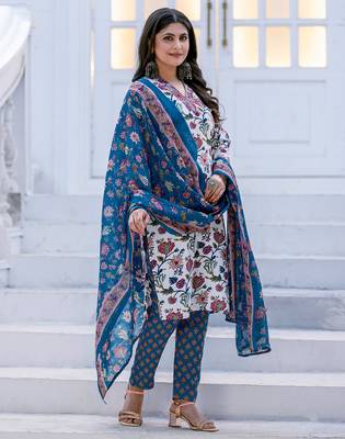 white rayon printed kurta set with pant 2