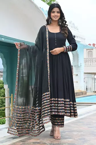 Night black with zig zag anarkali