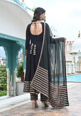 Night black with zig zag anarkali 3