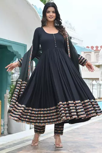 Night black with zig zag anarkali
