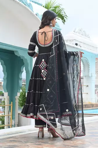 Black beauty tired anarkali