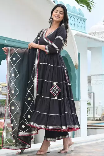 Black beauty tired anarkali