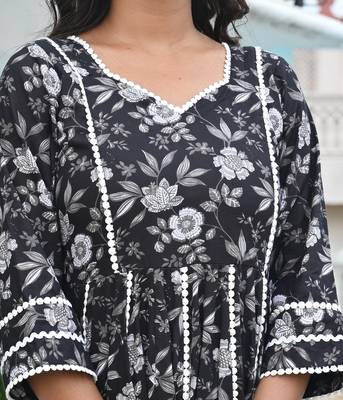 Black lily kalidar with lace work anarkali 2