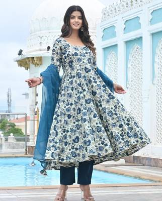 Blue lily floral cotton anarkali 4
