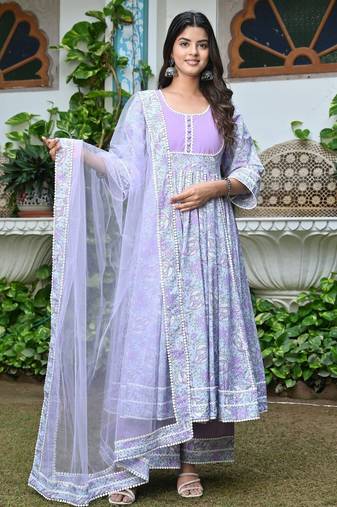 Sweet lilac floral kalidar with lace work anarkali
