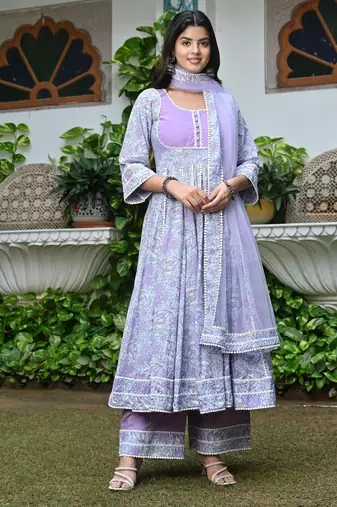 Sweet lilac floral kalidar with lace work anarkali