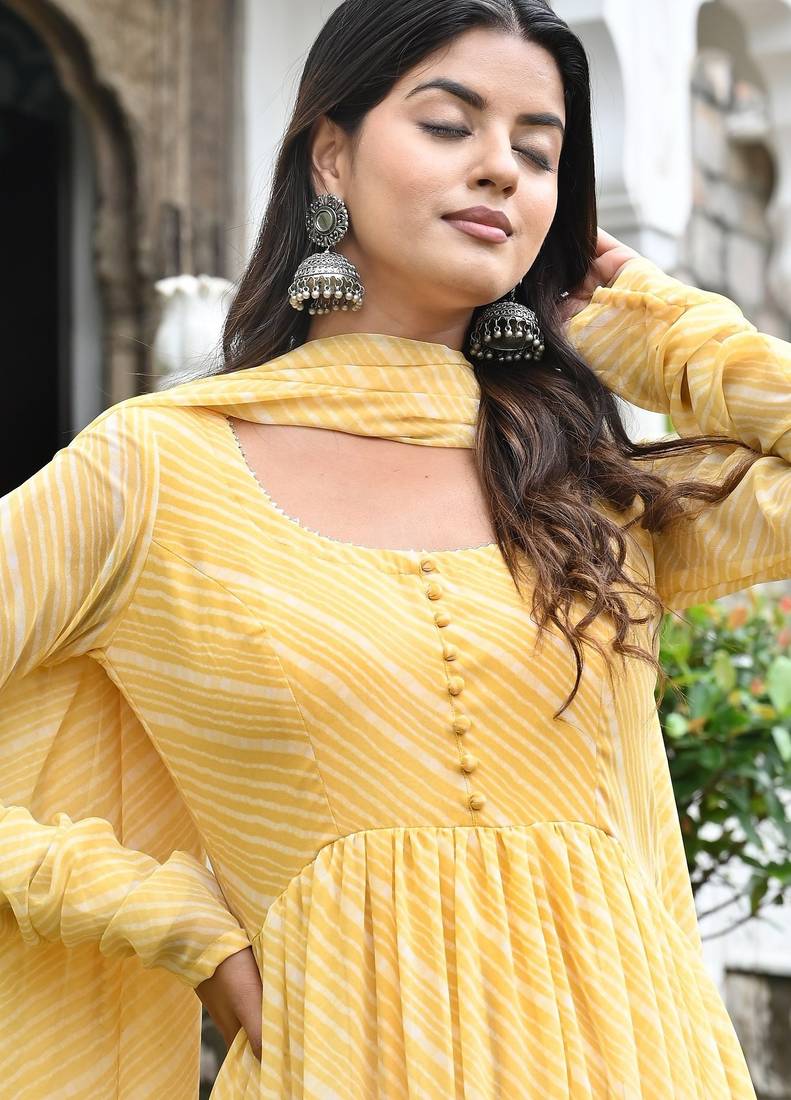 Smooth yellow leherya tired anarkali