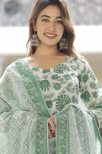 Spider green straight suit set