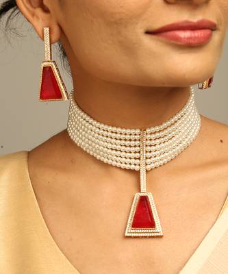 Geometric red statement choker 3
