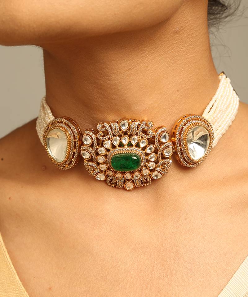 Emerald & kundan pearl choker