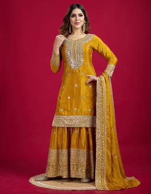 Women yellow sequins zari coding & thread embroidered work silk blend kurta set 3