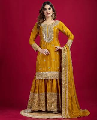 Women yellow sequins zari coding & thread embroidered work silk blend kurta set 5