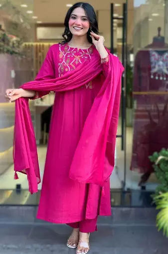 pink embroidered chanderi straight kurta set with chinon dupatta